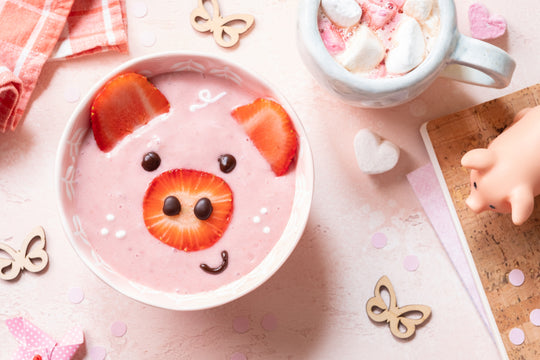 Strawberry,Smoothie,Look,Like,A,Pig,For,Kids,Breakfast