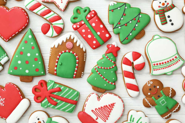 Many,Different,Delicious,Christmas,Cookies,On,White,Wooden,Table,,Flat