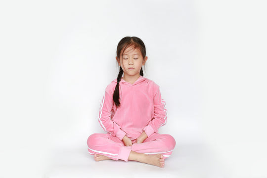 Portrait,Of,Beautiful,Little,Asian,Child,Girl,In,Pink,Tracksuit