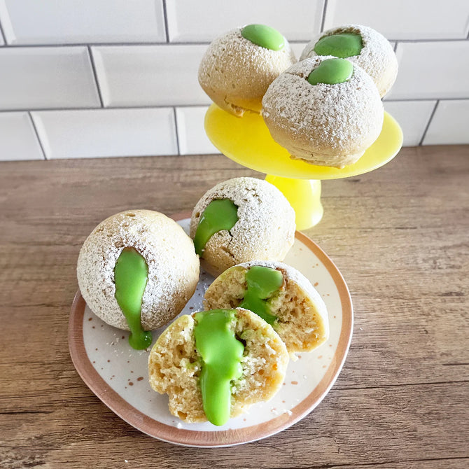 Spooky Halloween Baking Bundle - Mystery Kit, Zombie Push-Up Pops & Green Slime Donuts